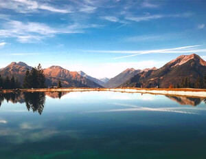 小牛遭遇季后赛关键战败于爵士